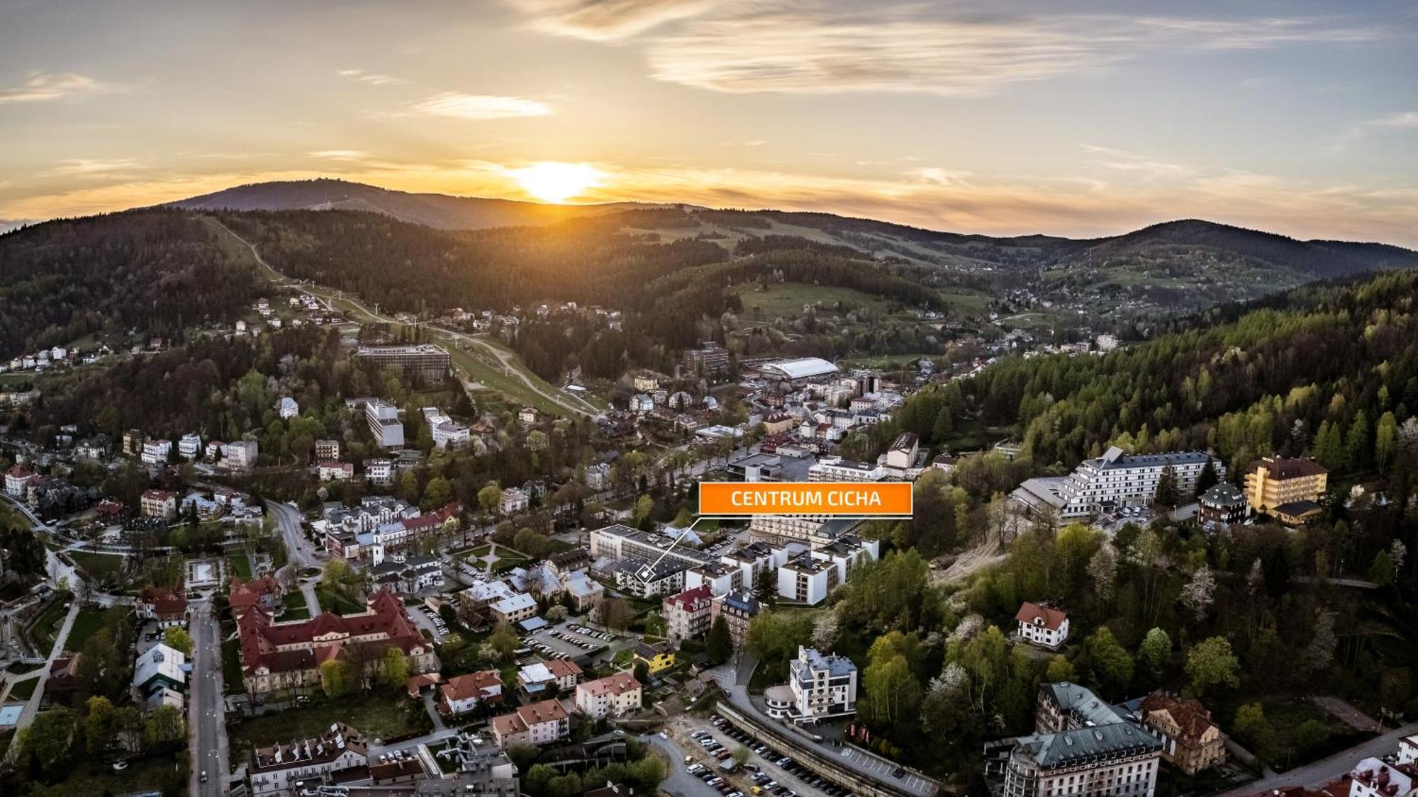 Apartamenty Sun & Snow Centrum Cicha Крыница-Здруй Экстерьер фото