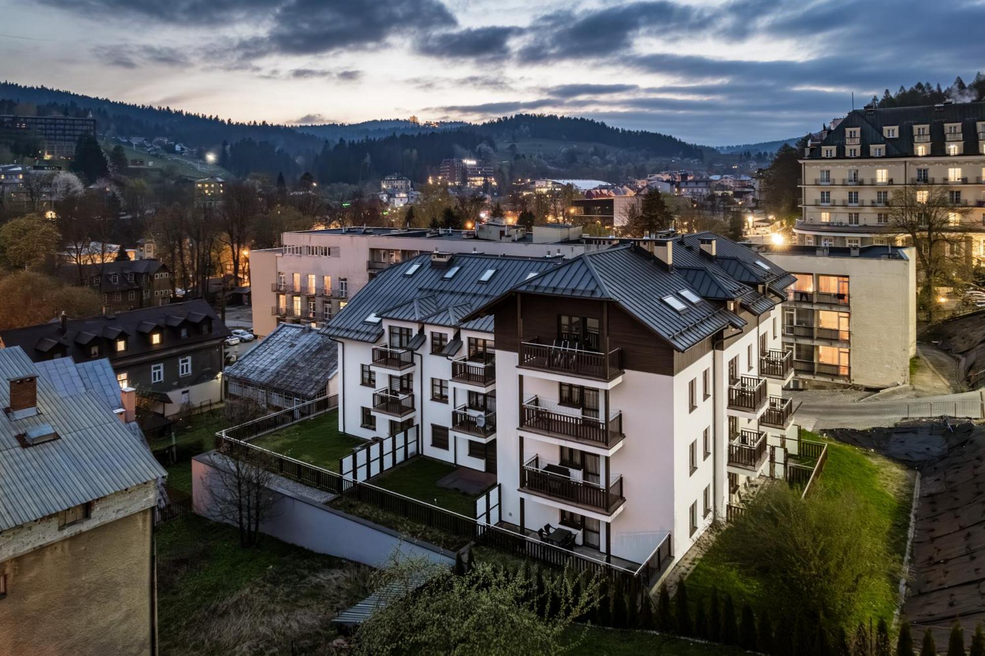 Apartamenty Sun & Snow Centrum Cicha Крыница-Здруй Экстерьер фото